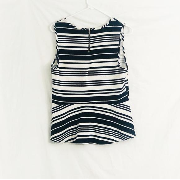 Green Envelope Casual Couture Black & White Blouse - Picture 7 of 7